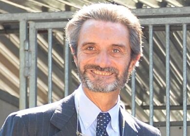 Guerra in Anci, Fontana: “Usciamo perché Fassino è troppo morbido”