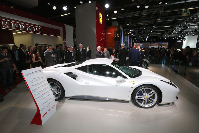 Francoforte 2015: Ferrari svela la 488 Spider Francoforte 2015: Ferrari svela la 488 Spider