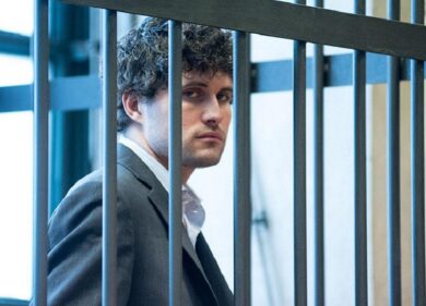 Acido: studente sfigurato ‘per sbaglio’ in aula, Boettcher impassibile