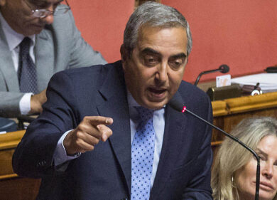 Gasparri ad Affaritaliani.it: “In Senato riti di stampo mafioso”