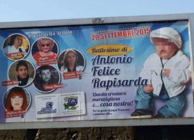 Mafia: manifesti-choc, il padre del bambino: “Annulliamo tutto”