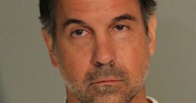 Ginnastica, coach Sharp suicida in carcere. Accusato di abusi sessuali