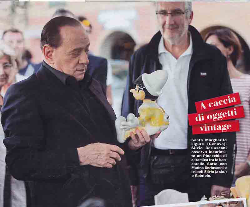 Berlusconi irriconoscibile a pranzo con la Pascale. E la Ronzulli…