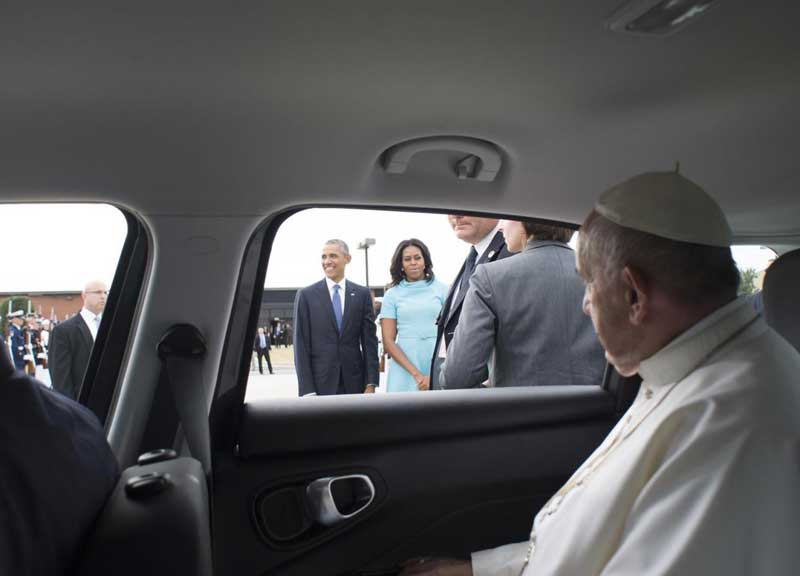 Papa Francesco è alla Casa Bianca. “Sono qui come figlio di emigranti” Papa Francesco è alla Casa Bianca. “Sono qui come figlio di emigranti”