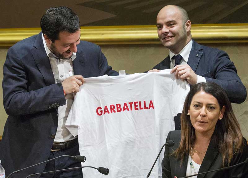 A Roma rivoluzione M5S e Lista Salvini. Il Pd nel panico: crollo dal 43% al 25% A Roma rivoluzione M5S e Lista Salvini. Il Pd nel panico: crollo dal 43% al 25%