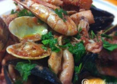 Zuppa di pesce e Ichnusa cruda