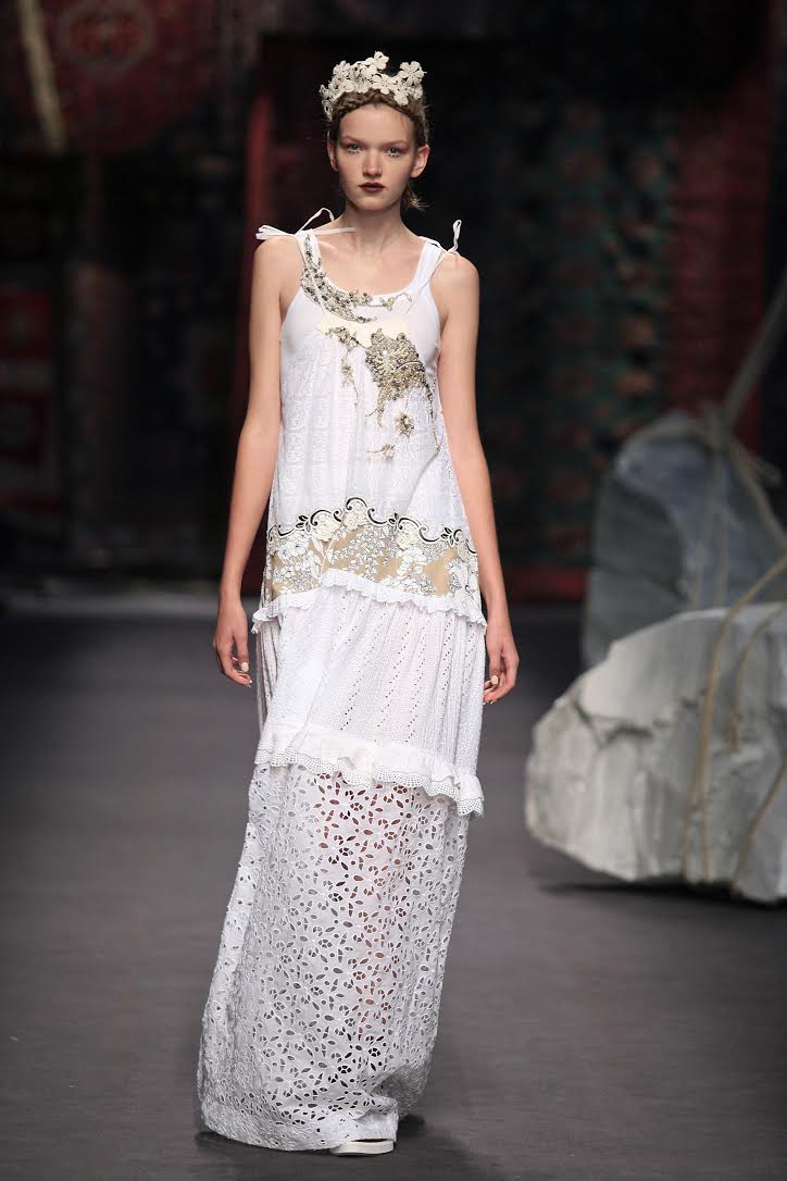 Moda primavera-estate 2016. Tutte le nuove tendenze. FOTO Moda primavera-estate 2016. Tutte le nuove tendenze. FOTO