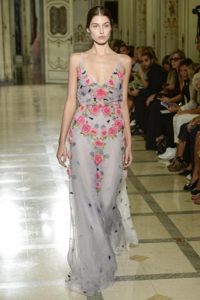 Moda primavera-estate 2016. Tutte le nuove tendenze. FOTO Moda primavera-estate 2016. Tutte le nuove tendenze. FOTO