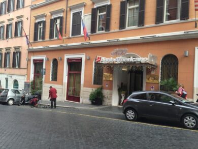 I portieri d’hotel diventano “stradini”. Verso il Giubileo, ormai è Roma fai da te