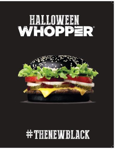 Halloween, gli zombie di Burger King invadono Milano