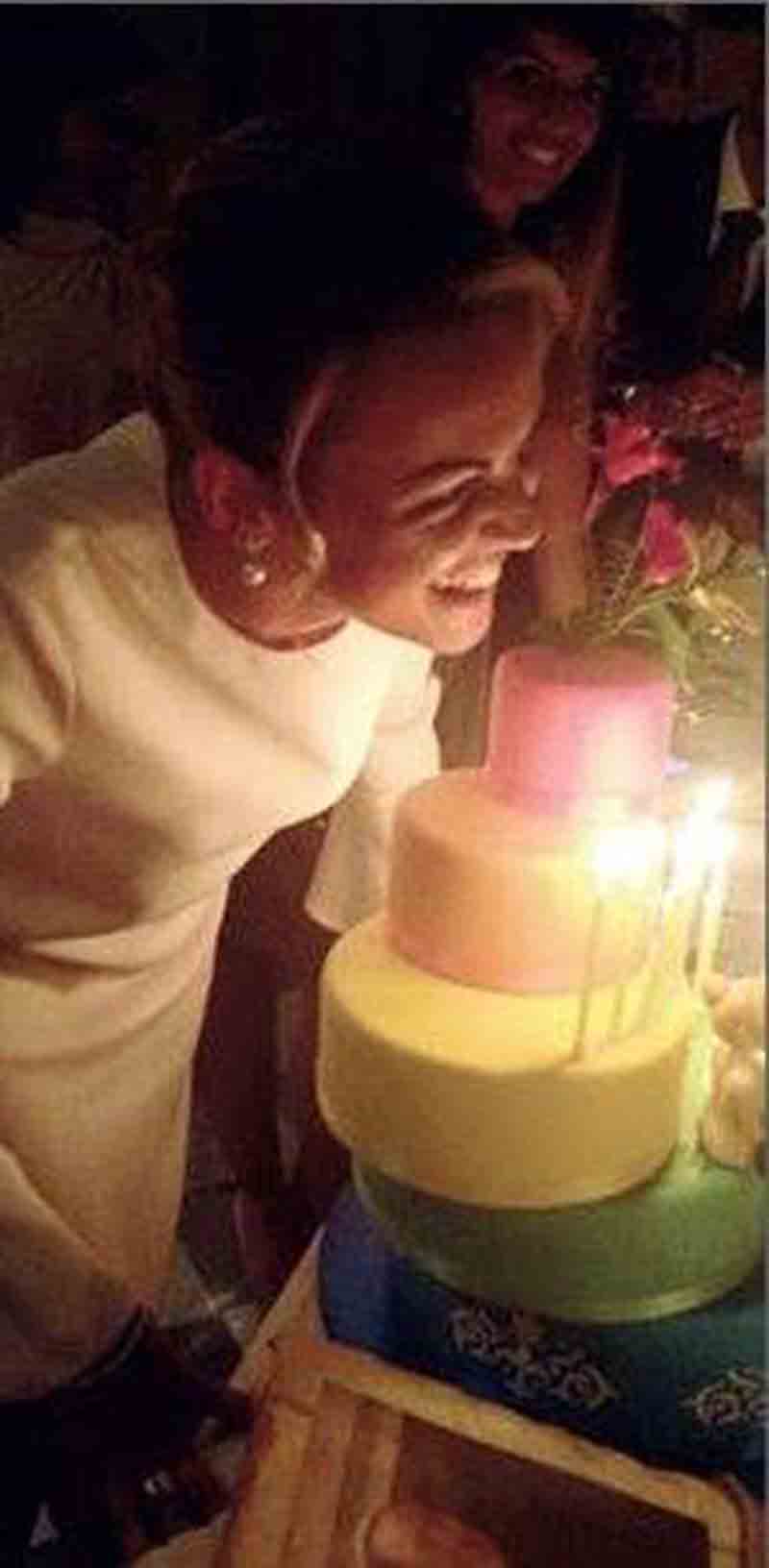 Berlusconi compra una villa per Francesca Pascale Berlusconi compra una villa per Francesca Pascale