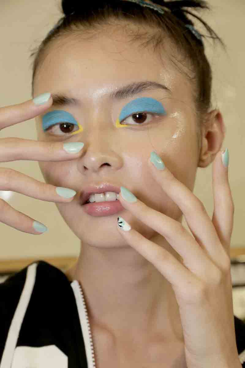 Unghie e manicure, la moda primavera-estate 2016 dalle sfilate. FOTO