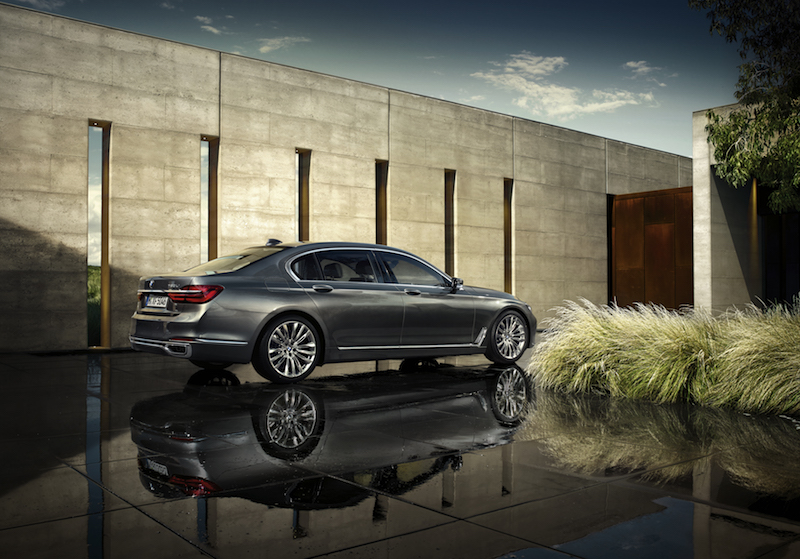 NUOVA BMW SERIE 7: crea già oggi il lusso di domani NUOVA BMW SERIE 7: crea già oggi il lusso di domani