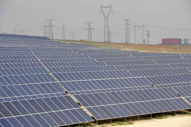 Bari, truffa sul fotovoltaico: sequestro da 16 milioni Bari, truffa sul fotovoltaico: sequestro da 16 milioni