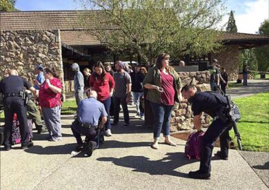 “Stragi delle armi”, i cento interrogativi degli Usa