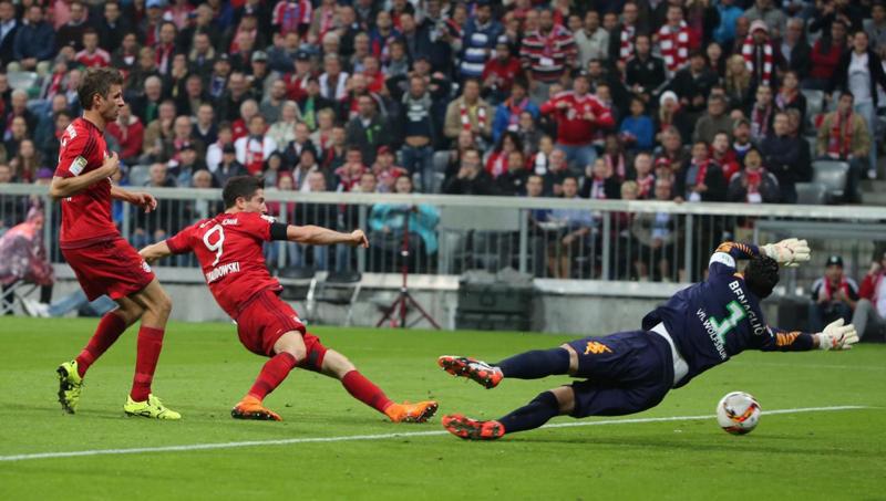 Aguero come Lewandowski: 5 reti nel 6-1 di Manchester City-Newcastle