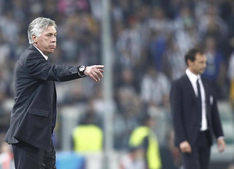 Chelsea, Mourinho resta per ora. Ma Abramovich ora pensa ad Ancelotti Chelsea, Mourinho resta per ora. Ma Abramovich ora pensa ad Ancelotti