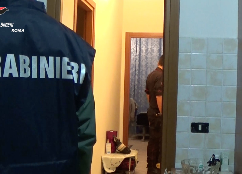 Finte badanti depredavano gli anziani. Li drogavano e poi svuotavano le case