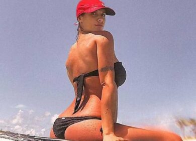 Elisabetta Canalis mamma: la prima foto dopo il parto
