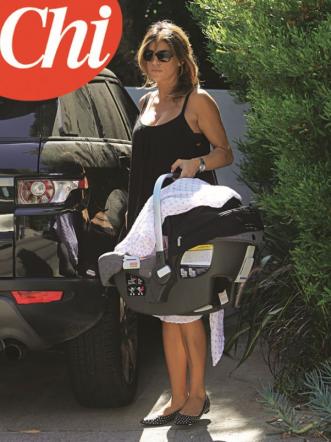 Elisabetta Canalis mamma: la prima foto dopo il parto