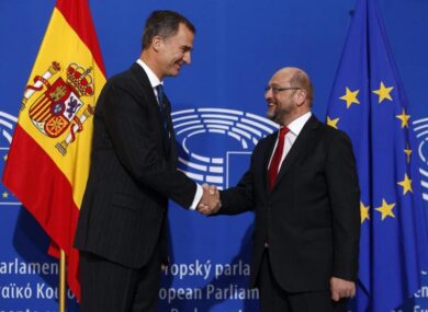 Spagna, il re Filippo VI a Strasburgo: “Resteremo uniti”