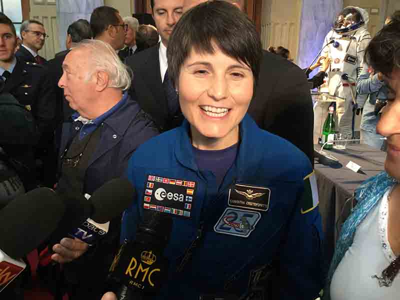 FS partner del tour post-volo di Samantha Cristoforetti