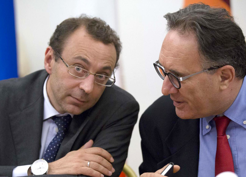 Tre assessori del Pd mollano. Follia Marino: “Vado avanti da solo”