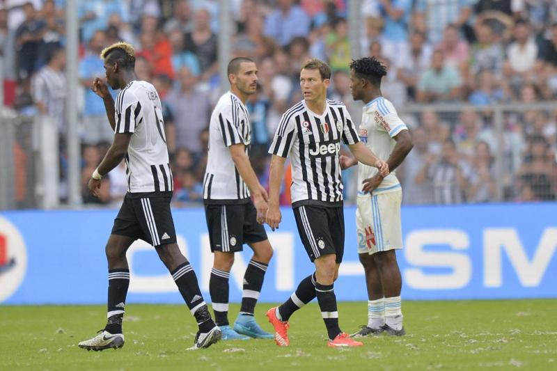 Juventus: ecco Lichtsteiner a Vinovo. Pogba e Morata… Juventus: ecco Lichtsteiner a Vinovo. Pogba e Morata…