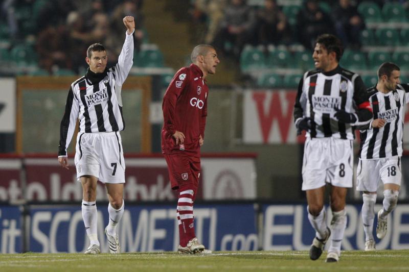 Frick: addio nazionale dopo 22 anni. Il tributo della Lega serie A Frick: addio nazionale dopo 22 anni. Il tributo della Lega serie A