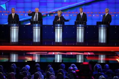 Usa 2016, Hillary Clinton batte tutti. Intanto Bill Clinton… Foto