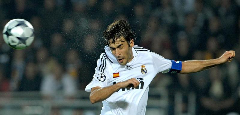 Raul adiòs: l’ex stella del Real Madrid potrebbe ritirarsi a novembre Raul adiòs: l’ex stella del Real Madrid potrebbe ritirarsi a novembre