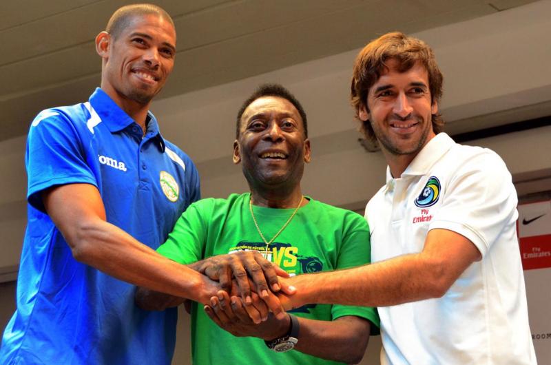Raul adiòs: l’ex stella del Real Madrid potrebbe ritirarsi a novembre Raul adiòs: l’ex stella del Real Madrid potrebbe ritirarsi a novembre
