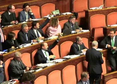 Corte dei Conti, deferito il senatore Barani: danno allo Stato di 1,9 milioni