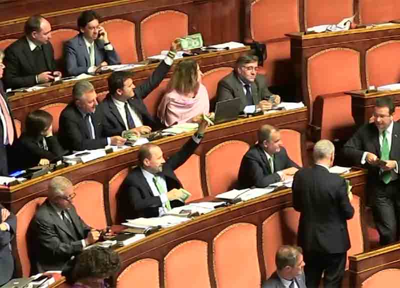 Corte dei Conti, deferito il senatore Barani: danno allo Stato di 1,9 milioni Corte dei Conti, deferito il senatore Barani: danno allo Stato di 1,9 milioni