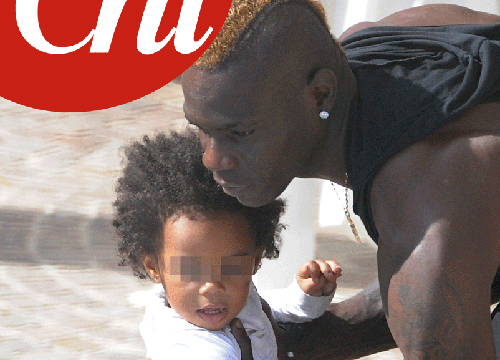 Balotelli lascia Milano, per lui una villa di cristallo a Varese Balotelli lascia Milano, per lui una villa di cristallo a Varese