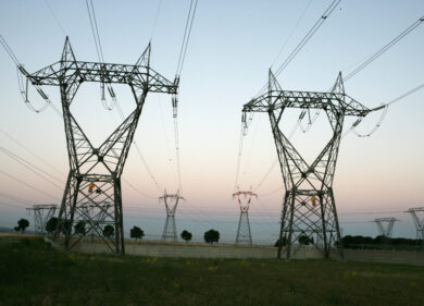 Consumo energia elettrica: più 1% in Italia