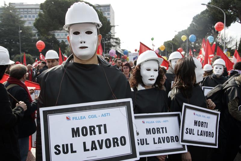 Morti bianche in aumento Morti bianche in aumento