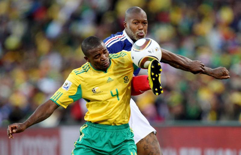 Djibril Cissè in lacrime dà l’addio al calcio Djibril Cissè in lacrime dà l’addio al calcio