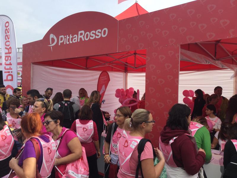 Pittarosso Pink Parade con oltre 7000 partecipanti Pittarosso Pink Parade con oltre 7000 partecipanti