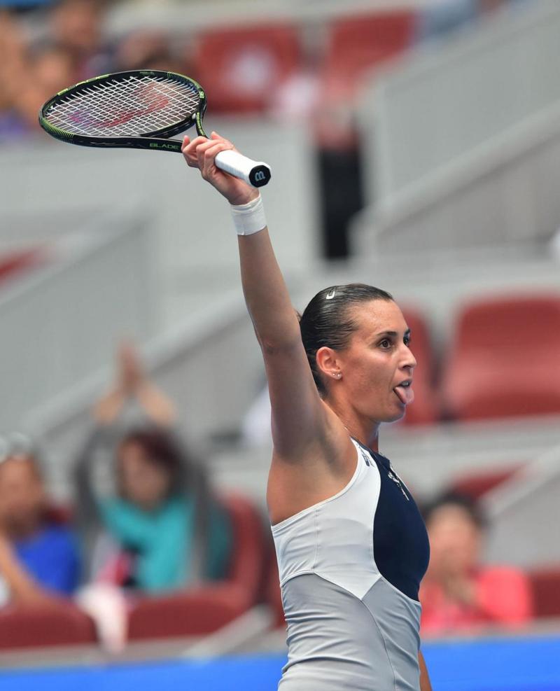 Wta Finals, riscatto Pennetta: Radwanska ko. Ora la Sharapova