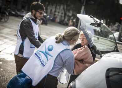 Progetto Arca: coperte per i poveri in cambio di buoni spesa Ikea