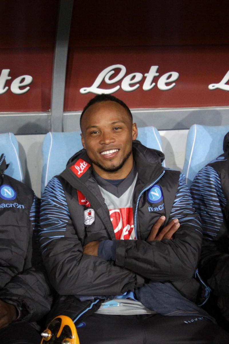 Napoli, Zuniga è un caso: “Sto bene, ma non gioco”. Multato Napoli, Zuniga è un caso: “Sto bene, ma non gioco”. Multato