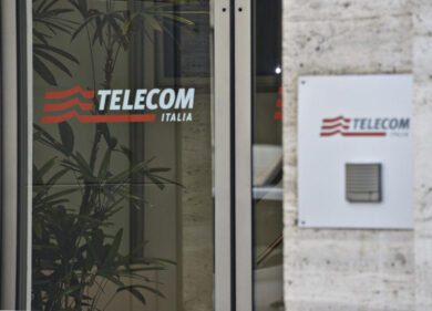 Telecom Italia, rivoluzione francese: dopo Bolloré ecco Xavier Niel