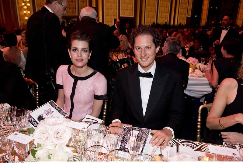 Charlotte Casiraghi, “nuovo amore: è un regista italiano” Charlotte Casiraghi, “nuovo amore: è un regista italiano”