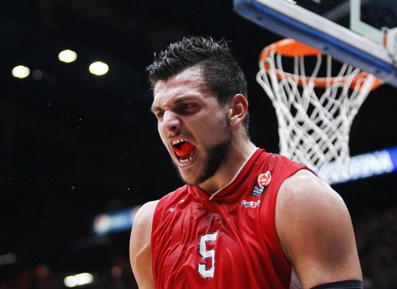 Gentile super: trascina l’Olimpia Milano, ma Spanoulis gela il Forum