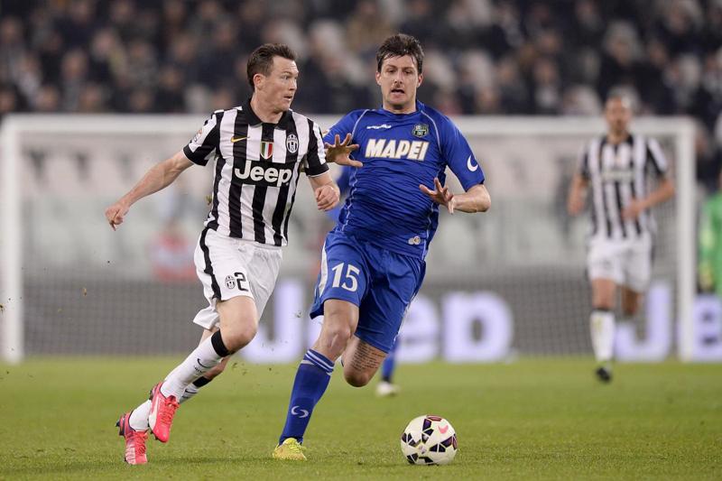 Juventus, Lichtsteiner chiude il calvario: convocato in Champions Juventus, Lichtsteiner chiude il calvario: convocato in Champions