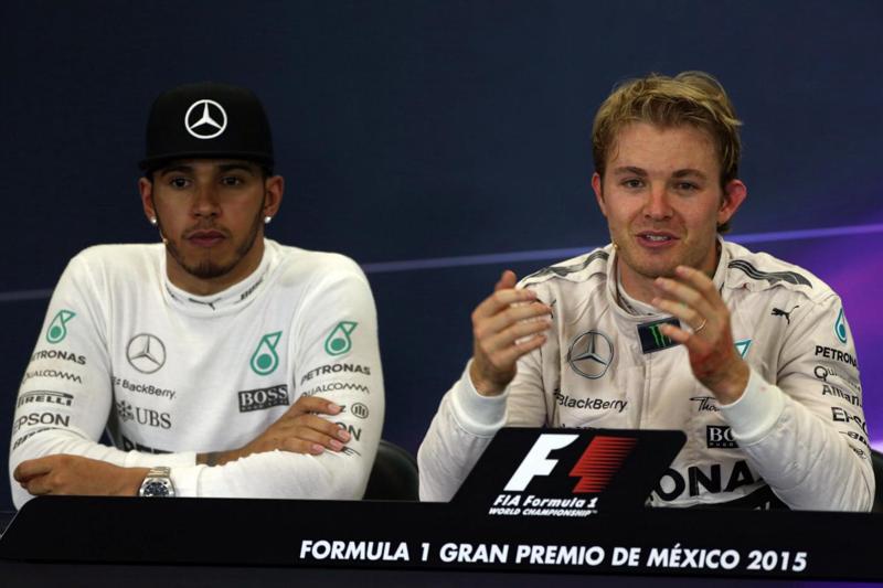 Hamilton teso per la vittoria di Rosberg: “Mercedes calorosa con Nico”