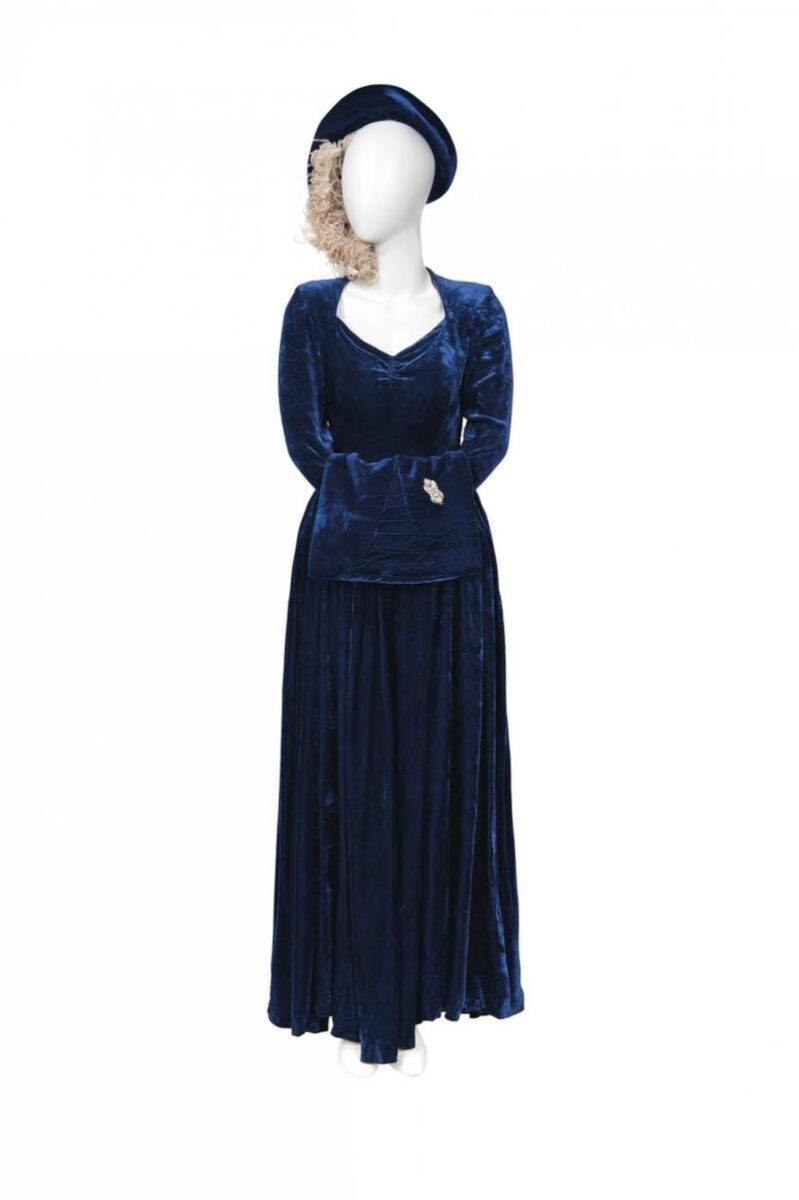 Margaret Thatcher: all’asta gioielli, abiti e borse. FOTO