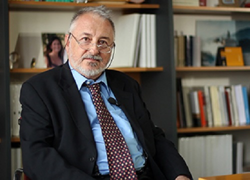 Iulm: Puglisi lascia, Negri è il nuovo rettore Iulm: Puglisi lascia, Negri è il nuovo rettore