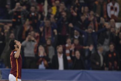 Champions League, Roma da infarto: 3-2 e sorpasso al Bayer Leverkusen